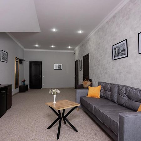 Hotel Nikopoli On Vodopadnaya 21А New Athos Εξωτερικό φωτογραφία