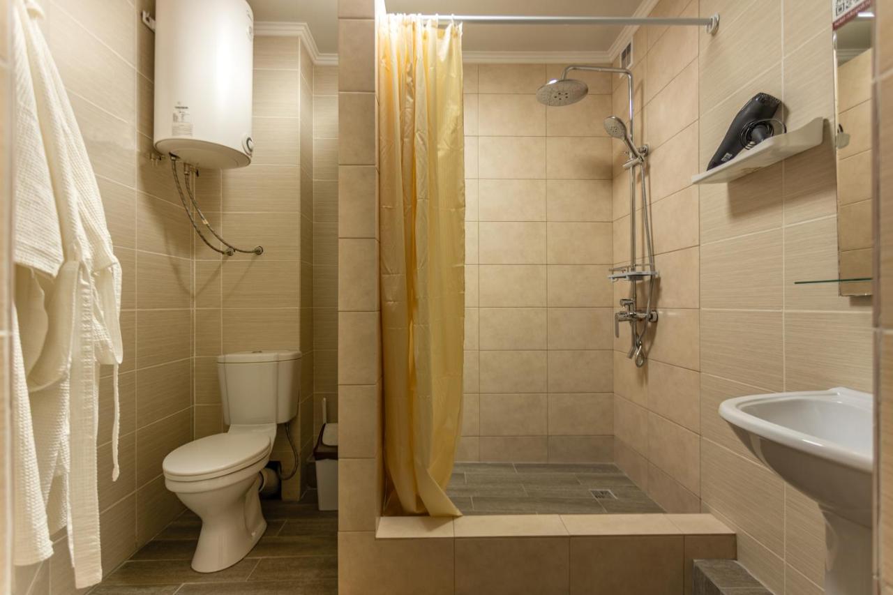 Hotel Nikopoli On Vodopadnaya 21А New Athos Εξωτερικό φωτογραφία