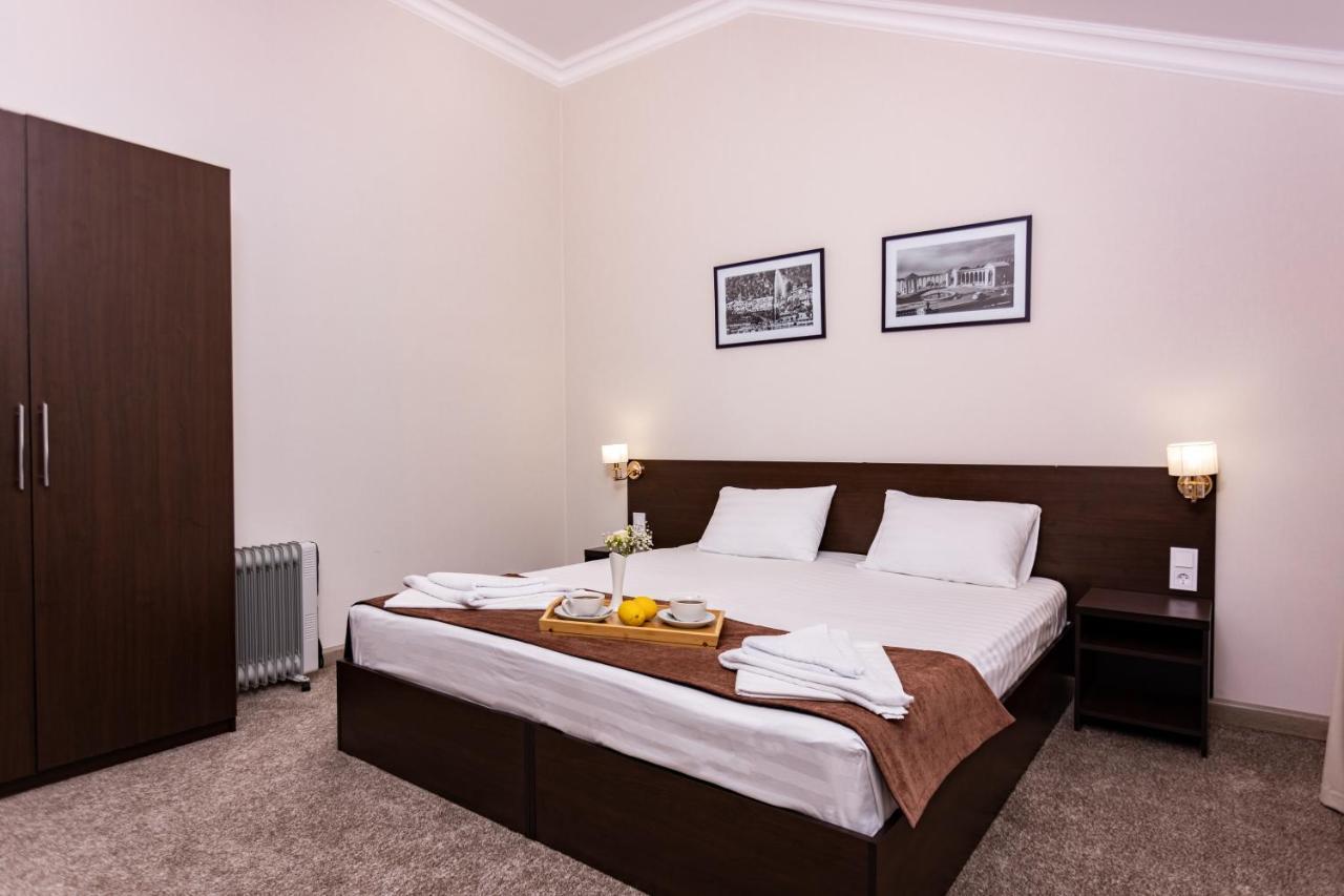 Hotel Nikopoli On Vodopadnaya 21А New Athos Εξωτερικό φωτογραφία