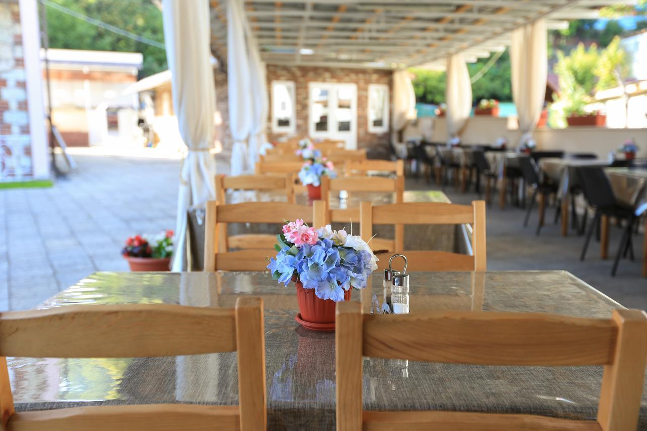 Hotel Nikopoli On Vodopadnaya 21А New Athos Εξωτερικό φωτογραφία